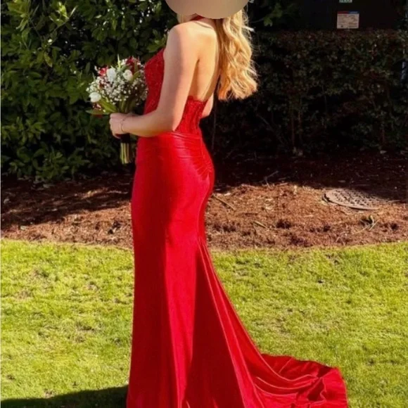 Sherri Hill Vibrant Red Prom Dress - Picture 2 of 14
